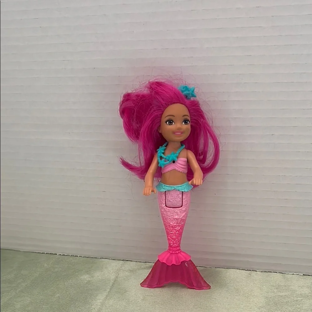 N/A charming mermaid